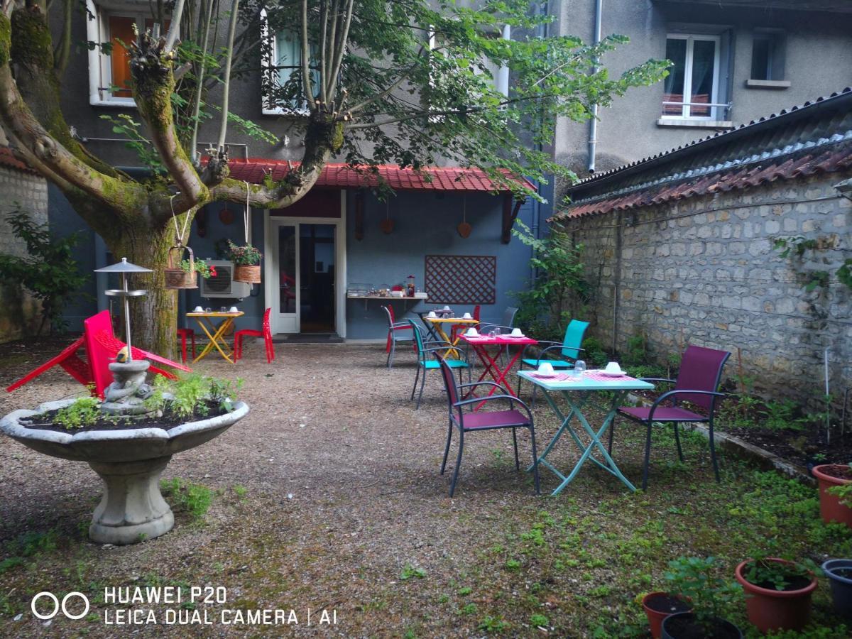 Hotel Le Memphis Πουατιέ Εξωτερικό φωτογραφία